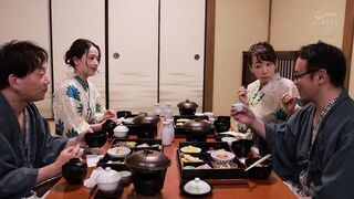 JUQ-251 夫には口が裂けても言えません、お義父さんに孕ませられたなんて…。-1泊2日の温泉旅行で、何度も何度も中出しされてしまった私。- 向井藍