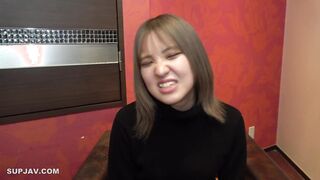 FC2-PPV-3319634 【顔晒し】屈託のない笑顔で笑う愛嬌抜群の女の子に膣奥中出しした動画を無断流出。みんなに見てもらおう？