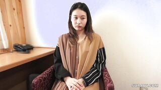 FC2-PPV-3321863 【無・素人個撮】22歳でデキ婚し出産費、育児費用で生活難のボ乳子育て新妻がAV出演を決断！クールな雰囲気が肉棒挿入で一変！甲高い喘ぎ声でイ