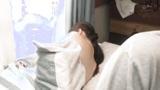 ROYD-129 妄想エロマンガを見てしまった隣のモデル級お姉さん！むっつりスケベな彼女はキンタマ空になるまで何度もセックスを求めてきた 森日向子