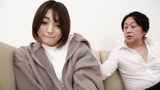 EKDV-708 見た目真面目な制服女子が軽い気持ちでP活してみたら…まさかのどハマり おじさんの巨根を自ら求める不埒な女になりました… 中城葵