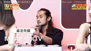 【國產精品】：性爱自修室 第二季EP4 真伪难辨假高潮-艾秋