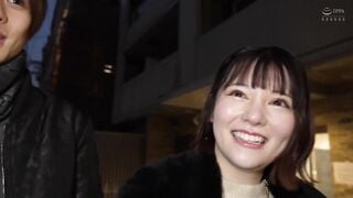 SUKE-158 【女に嫌われる女の性事情×四股淑女と濃厚中出し性交】小顔に大きな目がキュートな愛くるしい微笑みは男が守ってあげたくなる可憐さ。悪魔？天使？天然小悪魔系女
