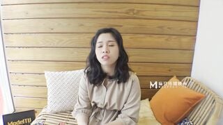 【國產精品】：MDAG-0008 街头狩猎EP8 与帅气王子的性爱憧憬-林嫣