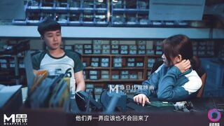 【國產精品】渡边传媒DB-008 女工鲍鲍换饭票 无套痉挛颤抖