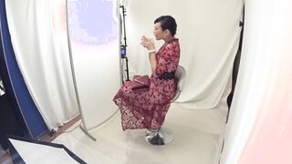 SPRO-082 結婚式場付近でモデルのようなパーティドレスを着こなす挙式帰りの女子たちをナンパ！綺麗なフォルムの美女たちに中●しセックス決めちゃいました！！ 3