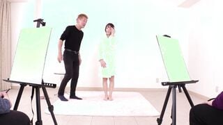 IENF-273 素人女子大生が高額バイト代につられてヌードデッサンモデルに!マ〇コの…