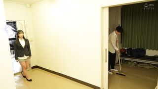 MTALL-072 【4K撮影】「下半身がスッケスケ過ぎて…」ネット通販の粗悪スカートで無自覚誘惑するプリッケツ先生のH91cm尻圧授業 美園和花