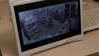 ROE-125C 「就用身體來償還吧…。」 賢淑人妻代替偷竊女兒變成順從的肉感奴隸 一色桃子