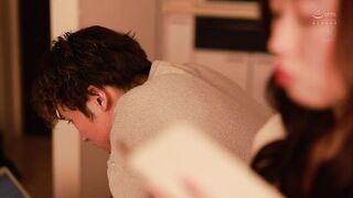 JUQ-329 合鍵をもらった人妻が、男子学生が卒業するまで中出しされた一人暮らし部屋。 流川はる香