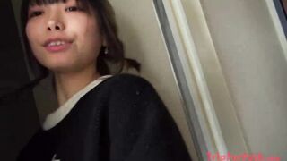 FC2-PPV-3591473 逸材！東〇キッ〇拾いました。シンプルにめちゃくちゃ顔がかわいくて、とってもエッチなななちゃん。サンプルの動画である程度その意味わかると思い