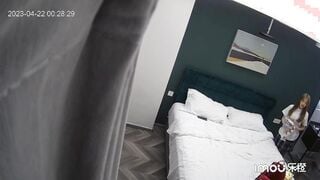 Le Cheng Hotel의 새로 유출된 희귀한 호텔 솔직한 사진 고품질 대학 커플 노란 머리 JK 소녀와 그녀의 비참한 남자 친구가 열정적인 방을 가지고 있는 고화질 솔직한 사진