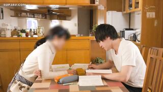 【モザイク破壊】MIDV-041 パンチラで誘惑するからかい上手な妹 石川澪