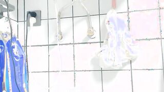 9分颜值！极品尤物网红女神！开档丝袜修长美腿，大黑牛暴力自慰，头部塞入骑坐，爽的高潮喷水