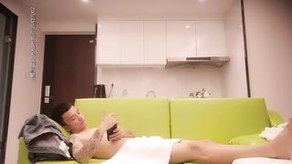 【千人斩星选】（第二炮）约了个短发大奶少妇TP啪啪，穿上黑丝镜头前口交后入猛操