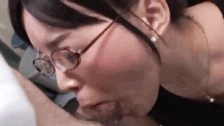 DV-1593C-U 大家在美女老師的臉上顏射熱精液 葵司