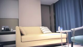【91沈先生】第二场大长腿会一字马少妇，69口交舔弄大力猛操呻吟娇喘诱人
