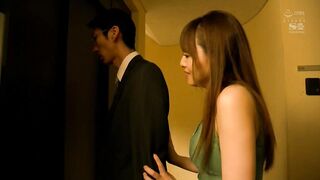SSNI-357 愛する夫のために人妻が風俗に陥った理由 吉沢明歩