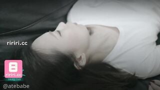 小米/atebabe 100%本土AV製作 飢寒小淫娃 NTR 在老公面前跟朋友做愛