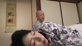 NEWM-061 母の尻 抜き挿し丸見えtidythin 其の拾参 三枝由梨