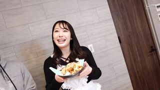 MAAN-895 【Gカップパイパン性欲マシマシ】彼では満足できない性豪美女！積極ディーチューから、アナル舐め手コキでご奉仕されまくりッ！目隠し拘束イラマで喉奥責め！中出