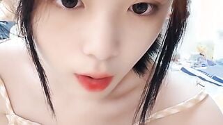 【火爆推荐❤️多人开炮】七彩女神『18岁梦涵』04.28团队即将解散最后一次群P 挨个内射粉穴