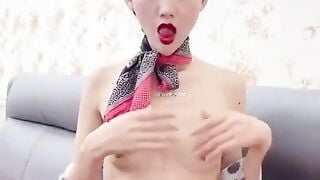 【网曝热门事件㊙️超强劲爆】高颜值东航在职空姐自拍性爱约炮视频流出❤️口交+口爆+颜射+舔逼+内射+露脸+露点