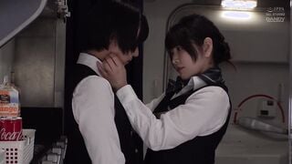 DANDY-873DANDY-873 先輩CAがまさかのレズビアン?!仕事中に乳揉みレズハラされて感じてしまっ…