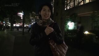 SDMU-442 マジックミラー号 経産婦（出産経験のある人妻）の初めての極太黒人チ○ポ体験