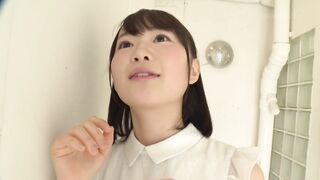 SDMU-590 処女、精子全部飲む。 お嬢様女子大に通う天然ちっぱい剛毛少女 小松美柚羽 19歳