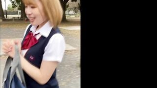 AKDL-245 【精飲セフレ】 近所に住む女子校生は精子が大好きで毎回会う度に飲ませています 二宮もも