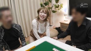AKDL-245 【精飲セフレ】 近所に住む女子校生は精子が大好きで毎回会う度に飲ませています 二宮もも