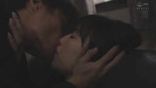 JUY-573 暴風雨 妻の妹と二人だけの夜 八乃つばさ