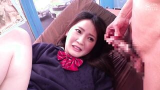 TOTTE-118 マジックミラー号撮って出し！街行く女子○生がおま○こ丸出し拘束されたまま何度もイカされ絶頂潮吹き！人生初の快感に火照りが止まらない素人娘はデカチンを見