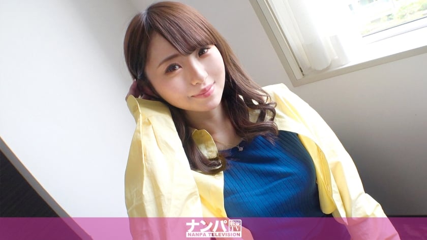 ⁣200GANA-2902 マジ軟派、初撮。 1955 戀愛が長続きしない貞操観念低めのお姉さん、警戒しつつもイケメン軟派師に迫られ即墮ち！顔より大きなブリンブリンお尻がピ