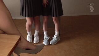 BBAN-443 肉弾圧迫。爆乳窒息。 華奢な身体を押し潰す巨漢レズレ×プ。 ～爆弾乳直下プレスでねじ伏せられ変態女教師の性奴●にされた少女たち～