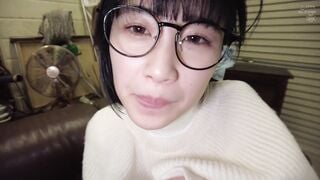 SUN-096 美少女精飲 露出デートで中出しと精子を飲みまくった記録