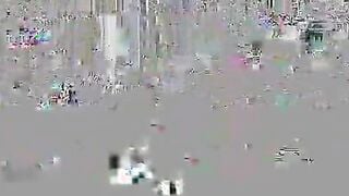 4个00后嫩妹妹！年纪不大超会玩！粉穴交叉磨蹭，粗大双腿龙互插，男主加入，妹妹轮着上，让人羡慕