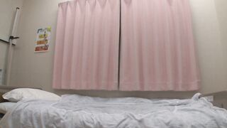 HUNTA-265 いじめっこの提案でボクは空気になった。みんな自分がそうなりたくないから、ボクに話しかける人は誰もいない。ボクの存在を認識する人は誰もいない。だからちょ