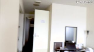 FC2-PPV-3784122 【可愛いお姉さんは好きですか？】初動画の緊張しながらも思う存分エッチを愉しむえりかちゃん。初駅弁おっさんチンポ無重力ファックを満喫