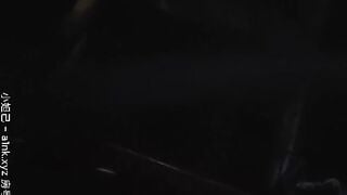대사는 명료하다 주인은 콘돔 없이 C를 창녀한다 용감하고 닭장 탐색을 잘한다 길가 가게 두 군데에 연속으로 들어가서 큰 가슴과 큰 유륜을 가진 아름다운 여자와 섹스한다 그는 또 늙은 암탉과 섹스하고 콘돔 없이 싸는 것.