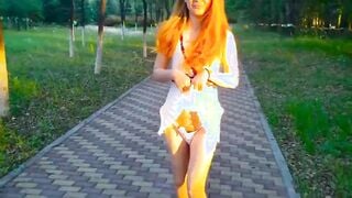 小母狗的户外任务人群中小母狗小骚逼里夹着电动玩具 体验露出的快感 紧张刺激 好羞耻 又觉得好兴奋