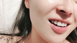 巨乳新人小姐姐！肉肉身材大奶乳交！骑脸插嘴粉嫩小穴，大肥臀骑乘位，第一视角爆操