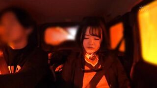 NNPJ-562C 光是接吻就會濕 畢業典禮當天和喜歡的年上女生到鎌倉中出約會