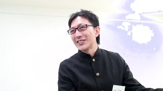 778BMJ-001 AV男優Shimiken的超級SEX課程！包括潮吹版本、舔陰版本和 4 位置組合版本小野瑪麗亞