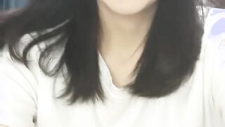 推荐，【球迷的奶球】清秀御姐，发骚挑逗男友，楼梯间刺激无套啪啪，清澈眼神下原来这么淫荡