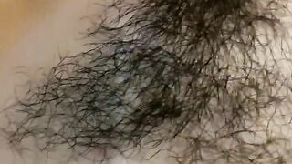 新人下海美女！外表甜美酒店开房！收费房开操，骑脸插嘴振动棒插穴，叫起来好骚，大肥臀后入很Q弹