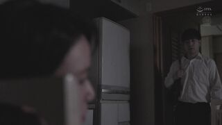 ROE-171 「なあ、お前の母ちゃん貸してくれよ」息子の不始末の代償は…終わりなき輪●の日々でした…。 水野優香