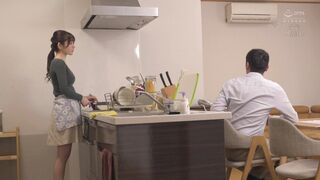 ROYD-146 兄嫁とキスだけの関係…のはずが互いに我慢できずに唾液を濃厚に絡ませ、何度も何度も隠れて種付け性交を繰り返した。 五日市芽依