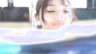 DASS-241 무자각하게 수영 수영복에서 튀어나오는 큰 가슴에 이성이 날아간 남자 부원들에게 고리 ● 계속되는 수영부 아이돌 활 노 리무